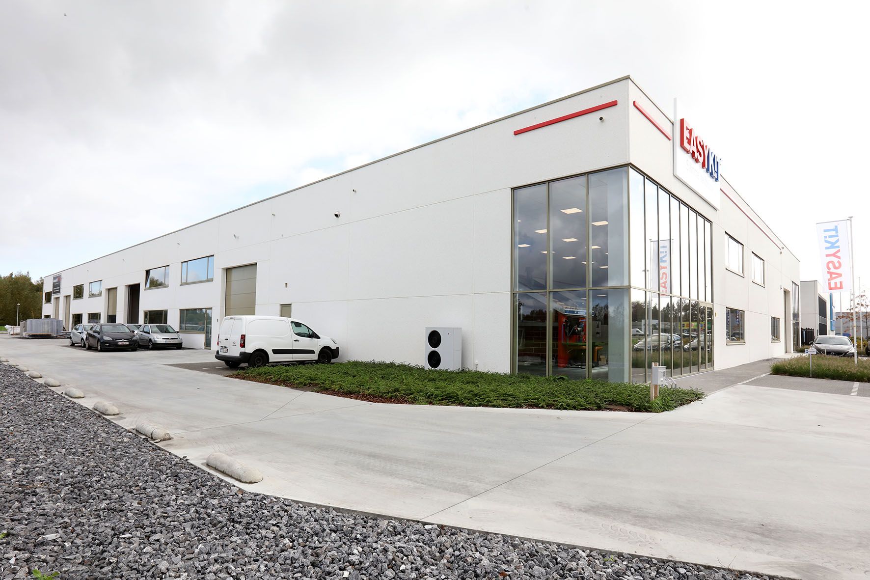 Willy Naessens - Industriebouw - Beernaert's Werken  