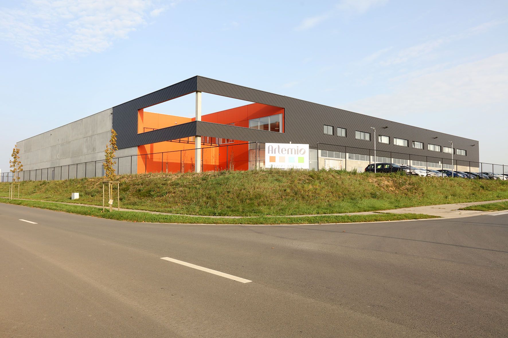 Willy Naessens - Industriebouw - Cavaleda
