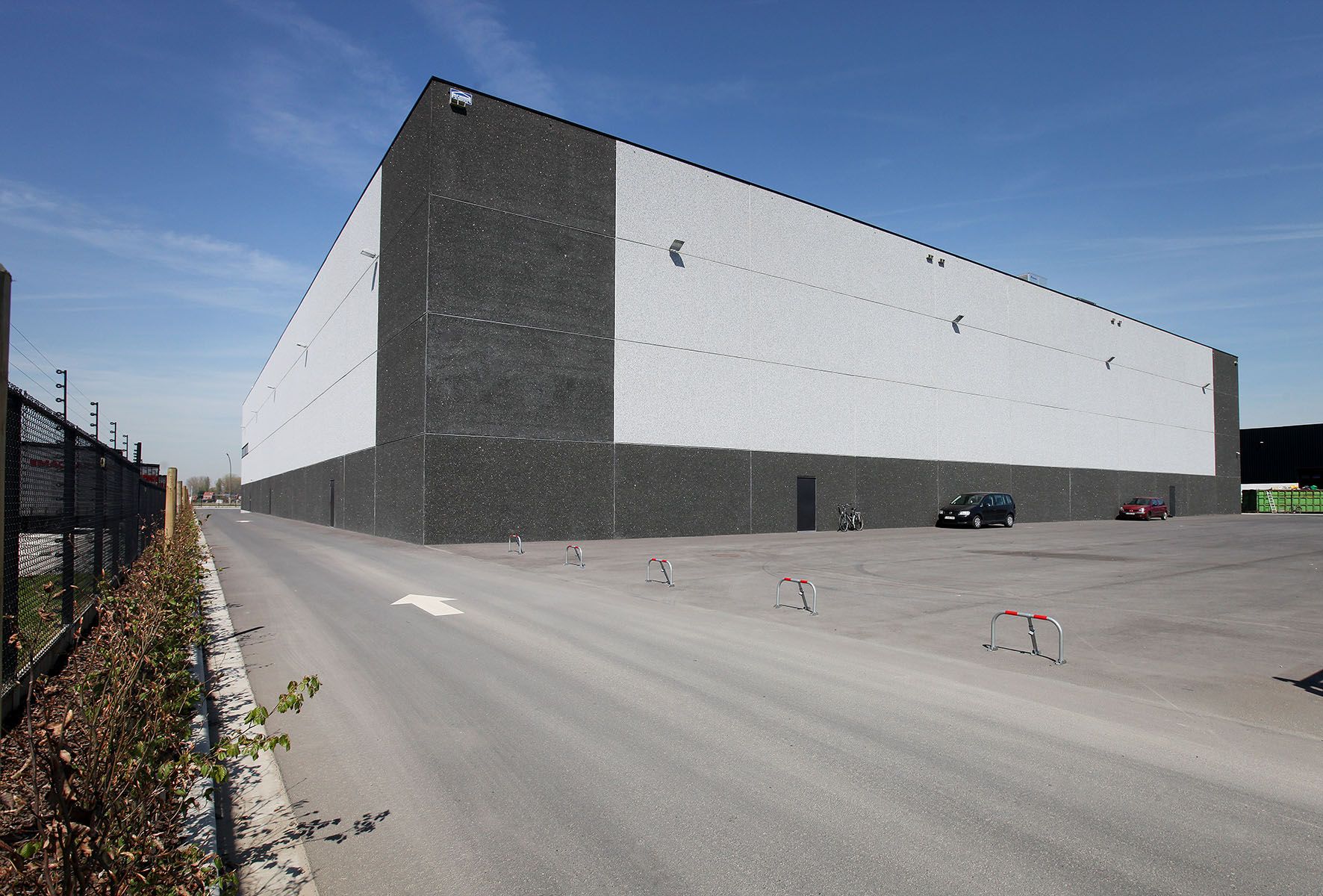 Willy Naessens - Industriebouw - De Leeneer