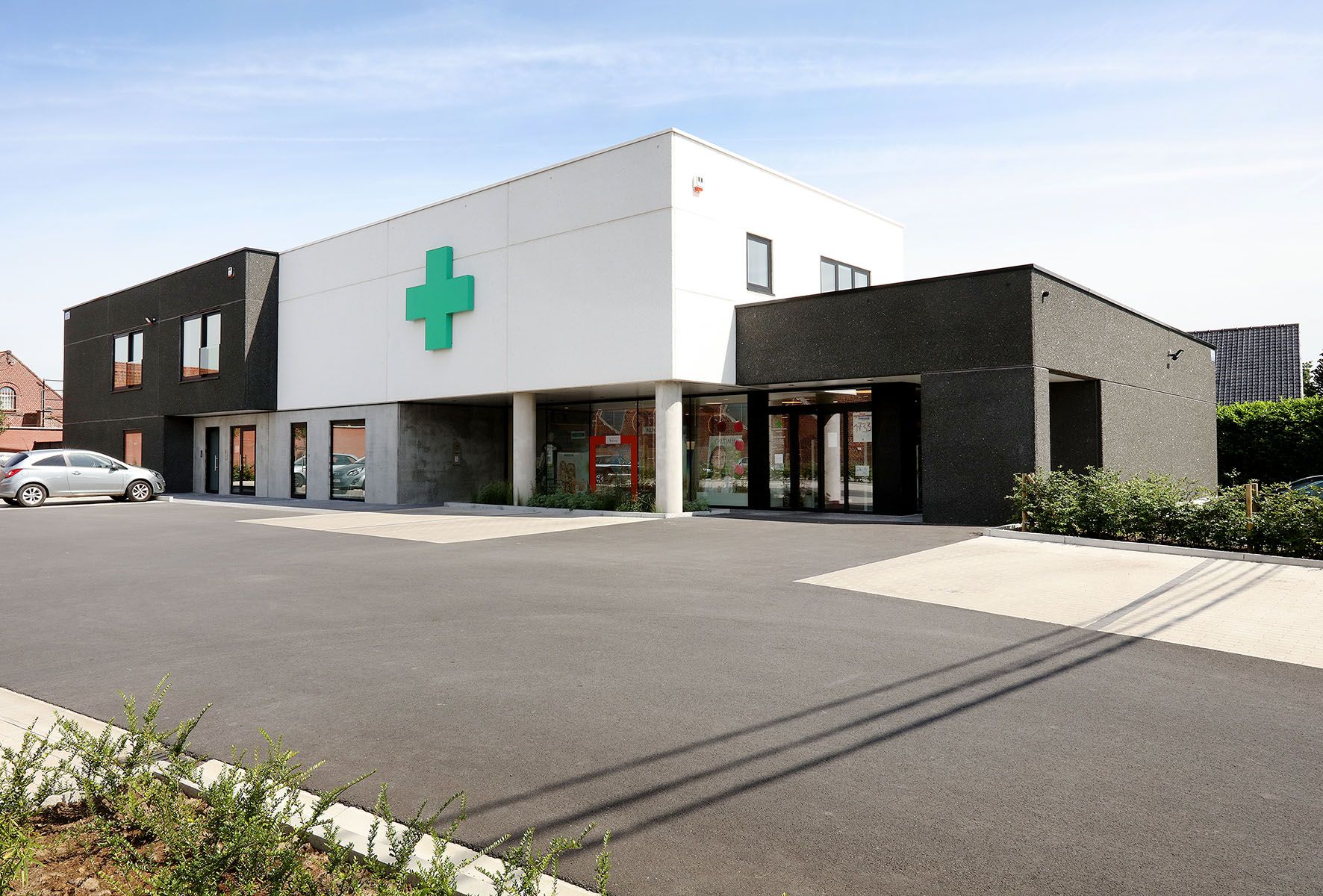 Willy Naessens - Industriebouw - Begon - Van Dyck Pharmacie