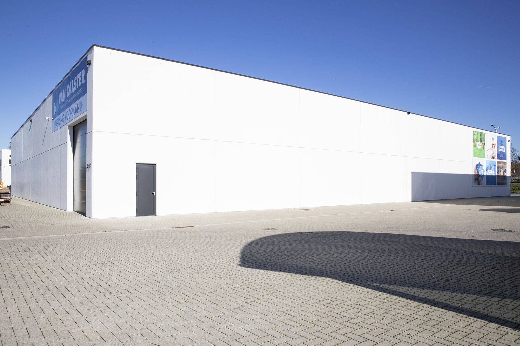 Willy Naessens - Industriebouw - Van Calster