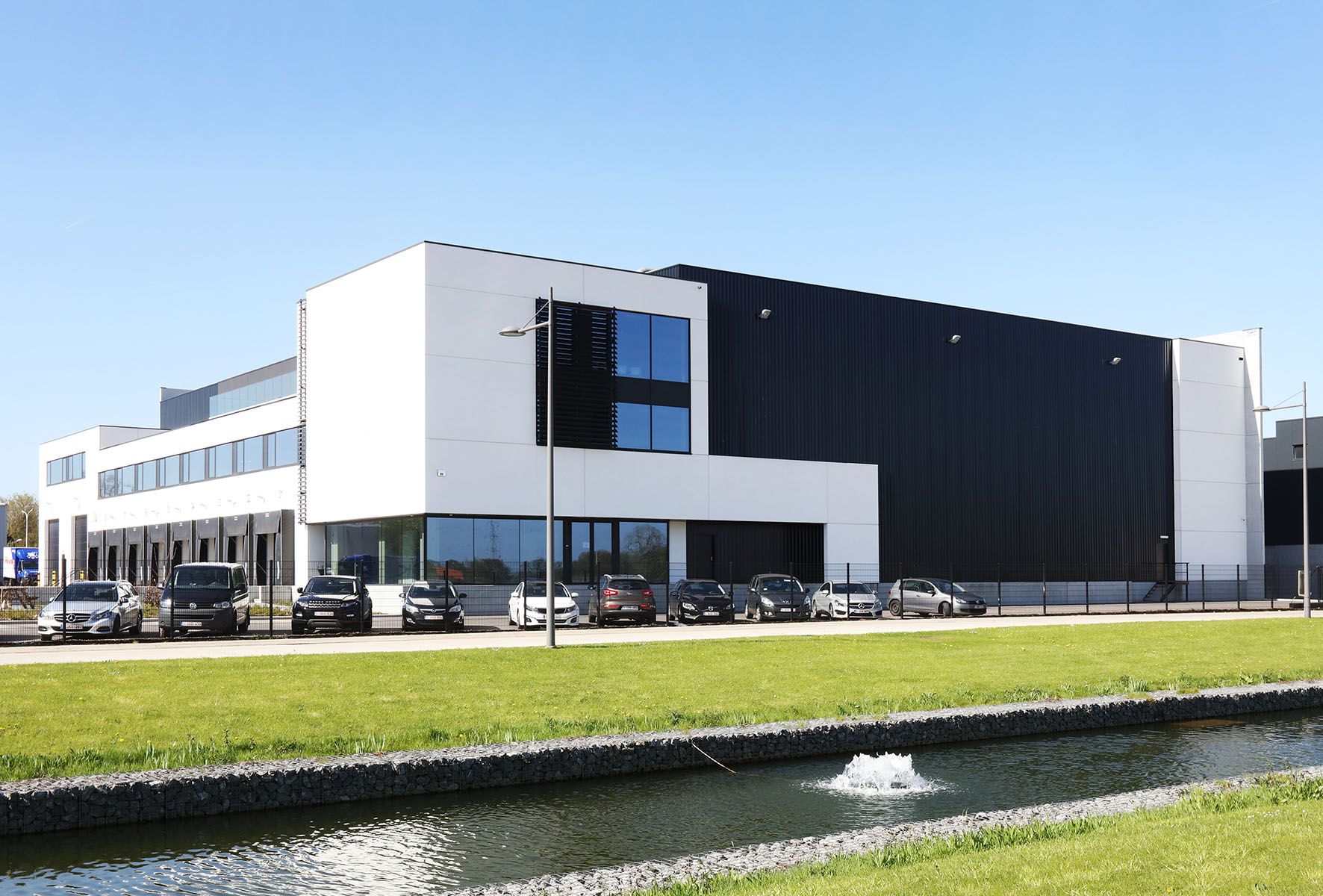 Willy Naessens - Industriebouw -Rils
