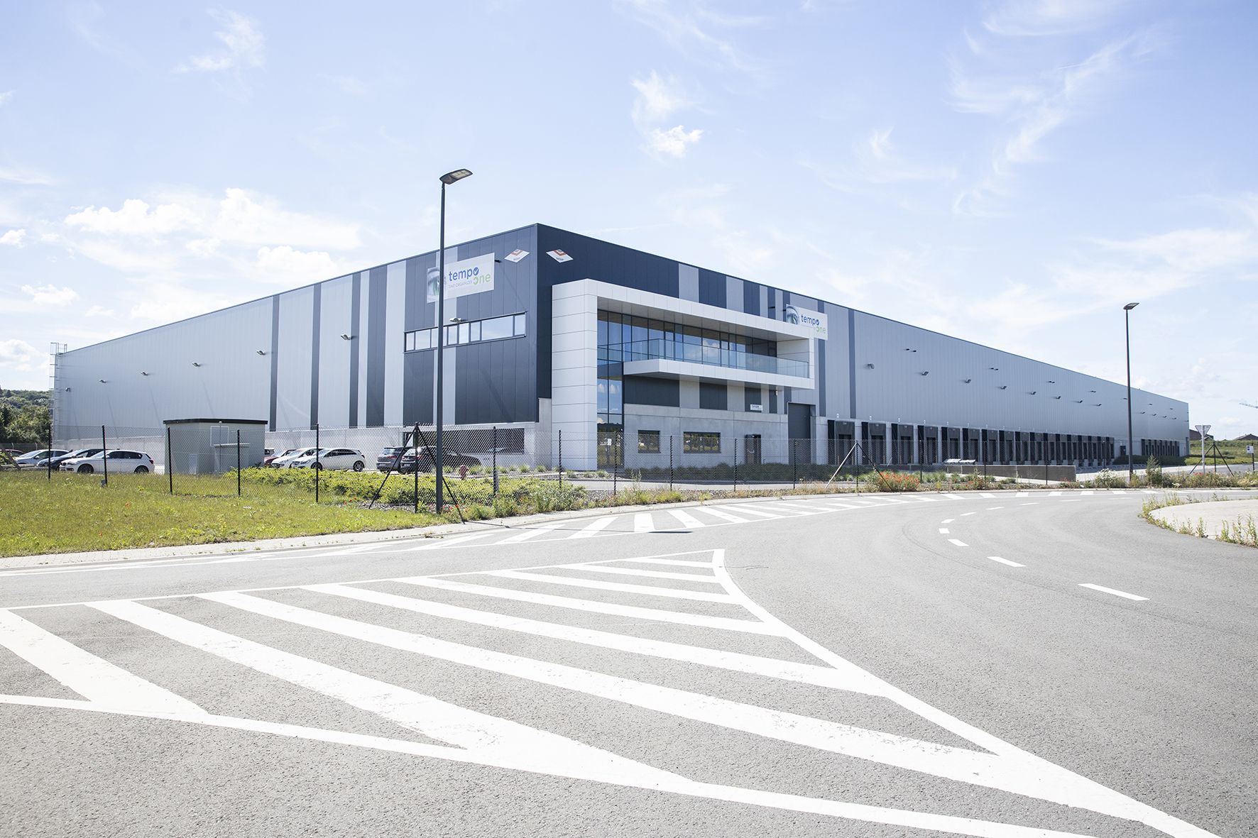 Willy Naessens - Industriebouw -  Trilogiport